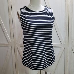 Banana Republic Nautical Boat neck top, sleeveless